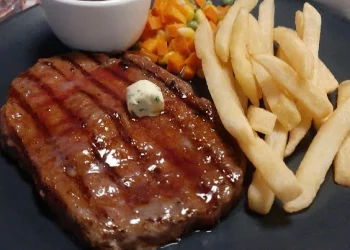 Suis Butcher Steak House Bandung