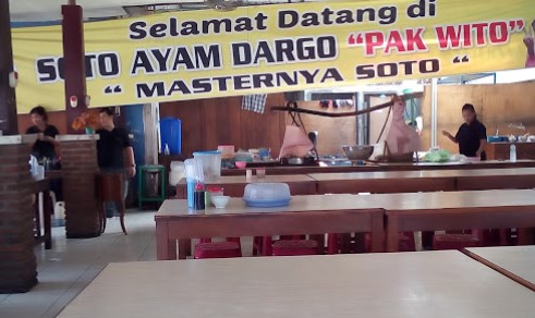 Soto Ayam Dargo Pak Wito